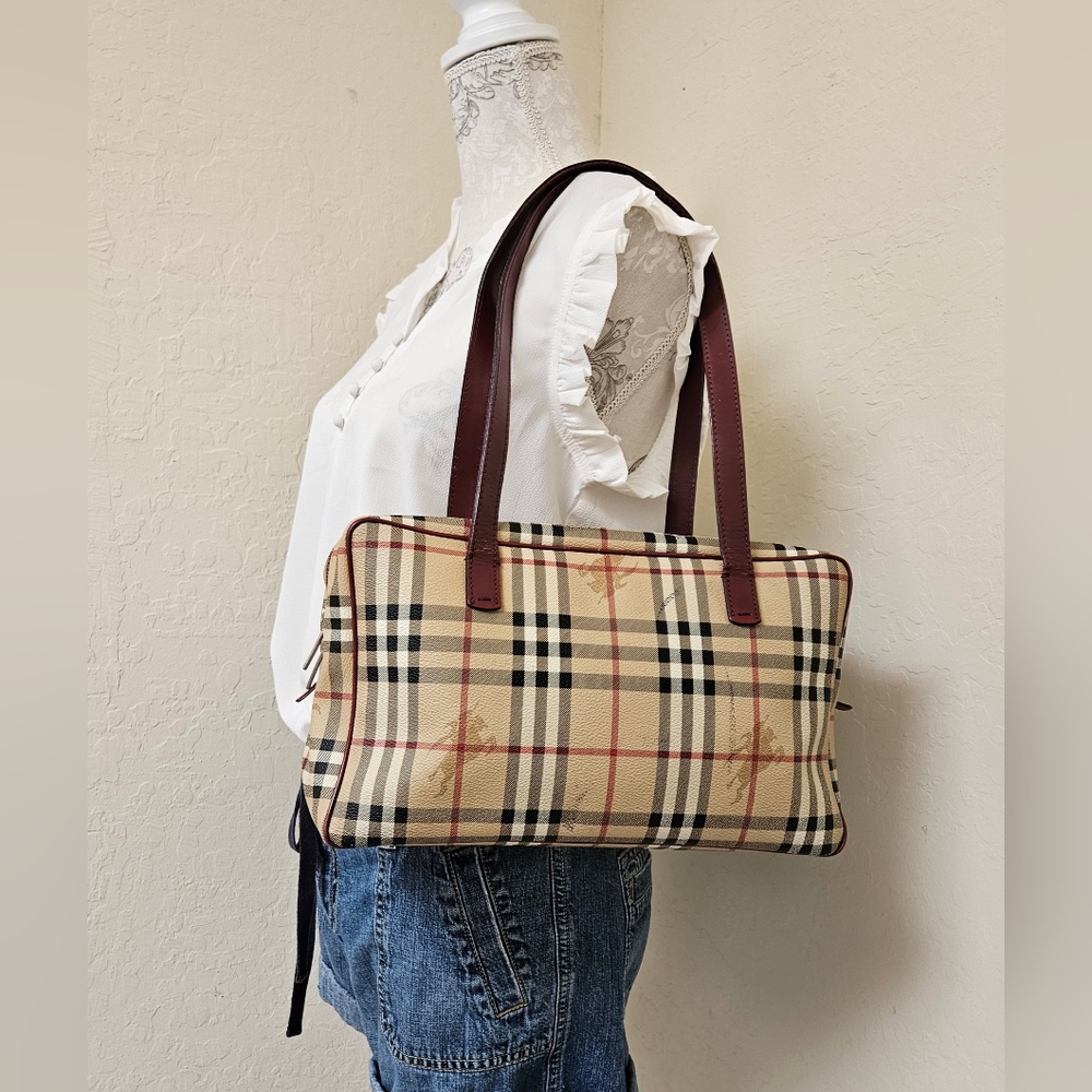Burberry Check PVC Shoulder Bag AUTHENTIC - Picture 3 of 14